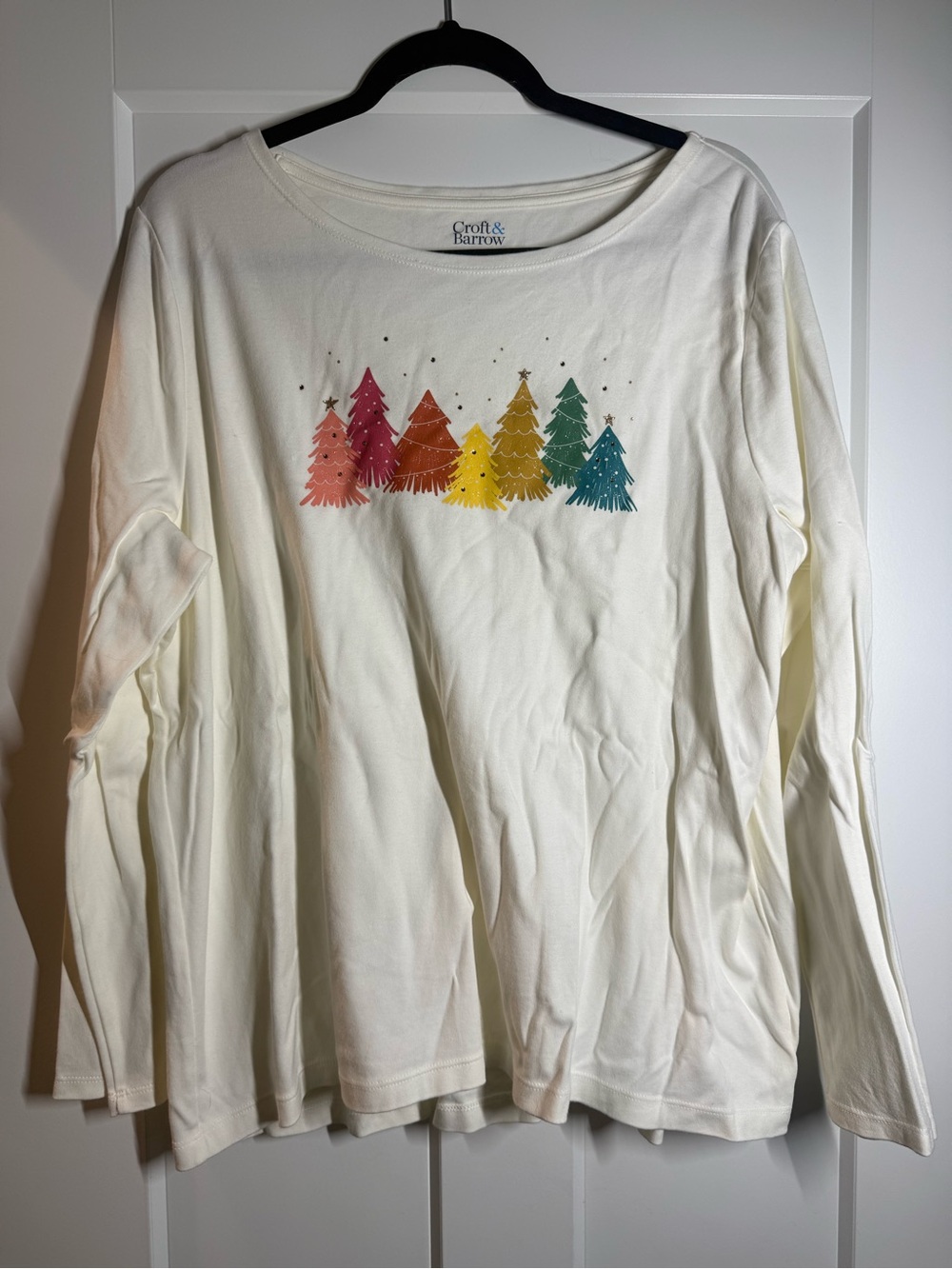 croft & barrow Cream Long-Sleeve Tee with Multicolor Tree Graphic